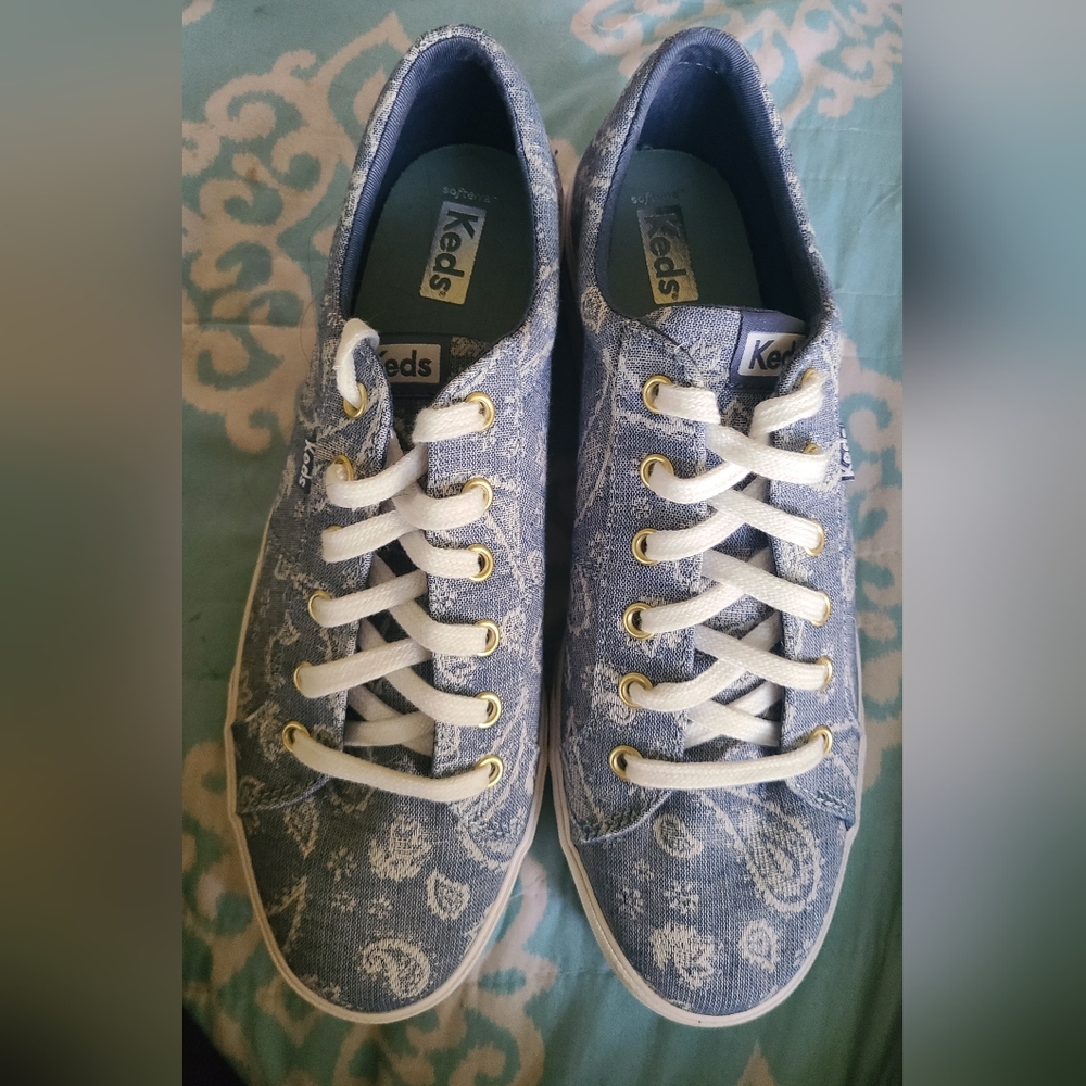 New Denim Blue Paisley Keds Size 11